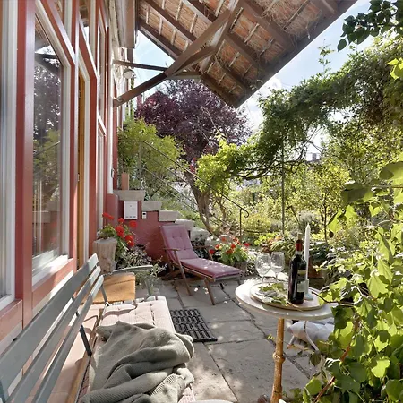 Zur Alten Scheune 아파트