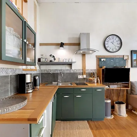 Zur Alten Scheune Apartment